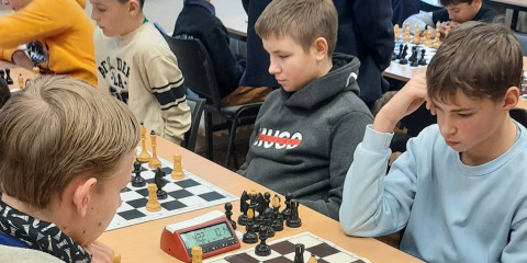 Obrázek: aktuality/galerie/25-sachy-okres-11.jpg